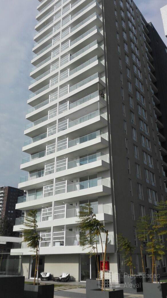 ESTACIONAMIENTO METRO EL LLANO