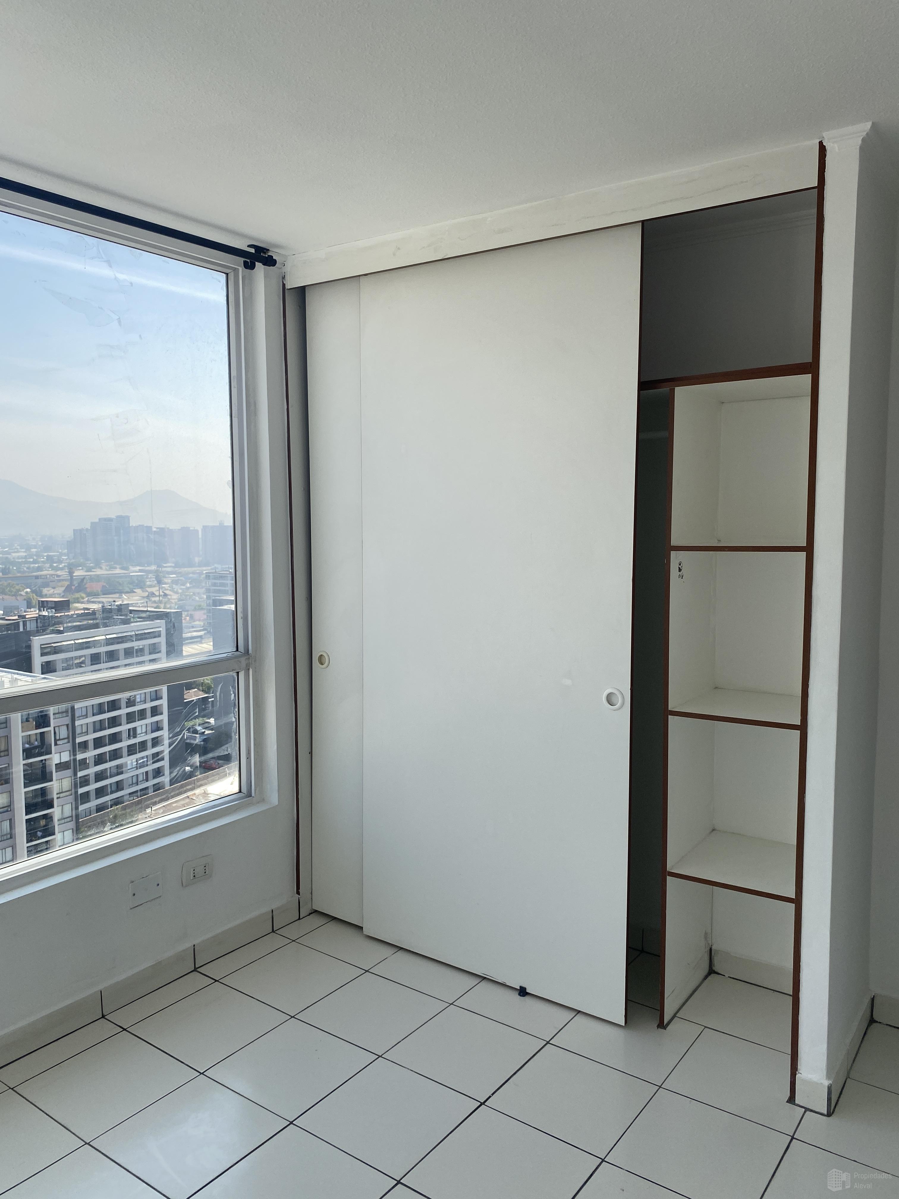 VENDO DEPTO INDEPENDENCIA 2 DORM