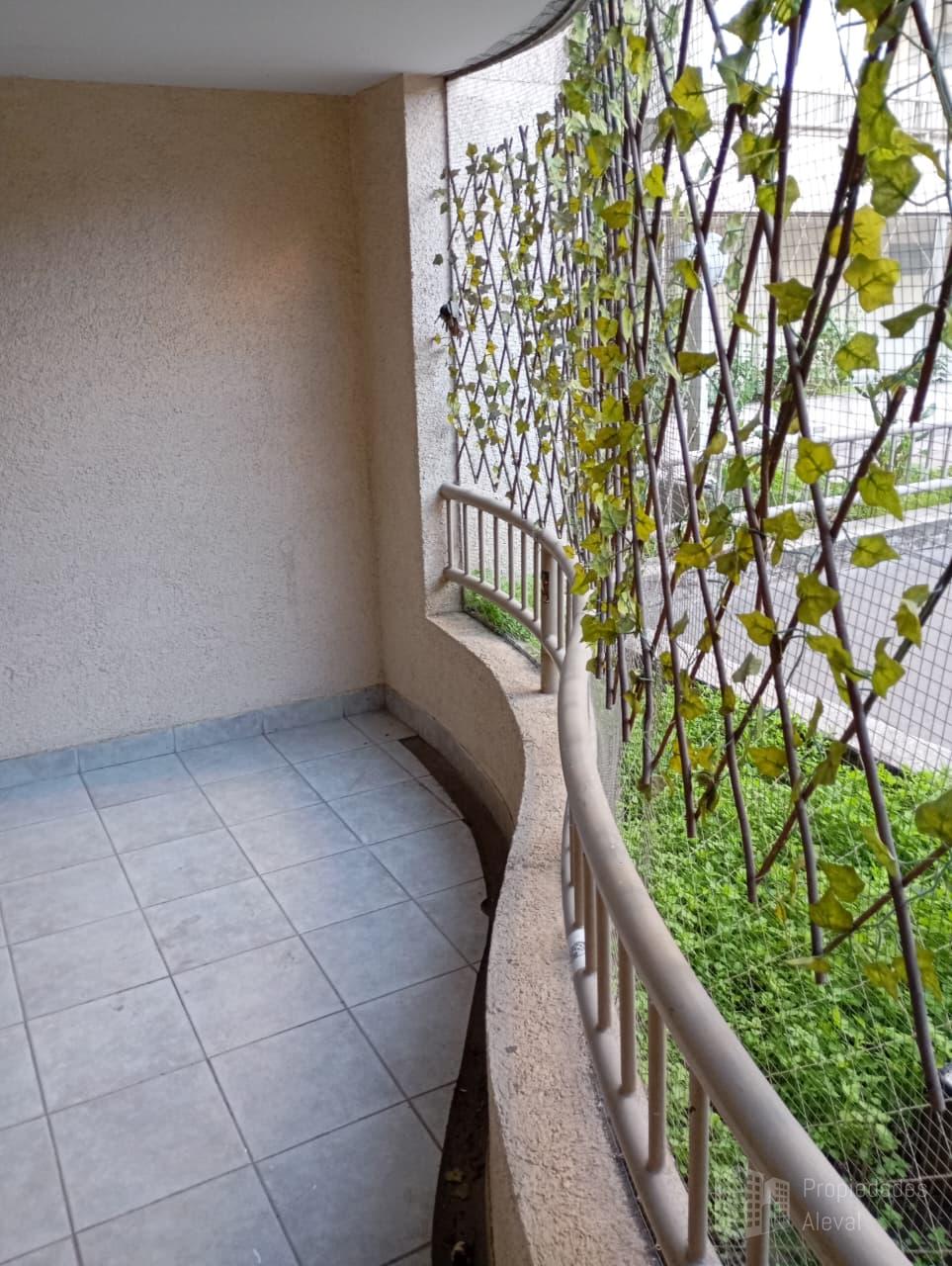 VENDO DEPTO  2 DORM METRO REPUBLICA