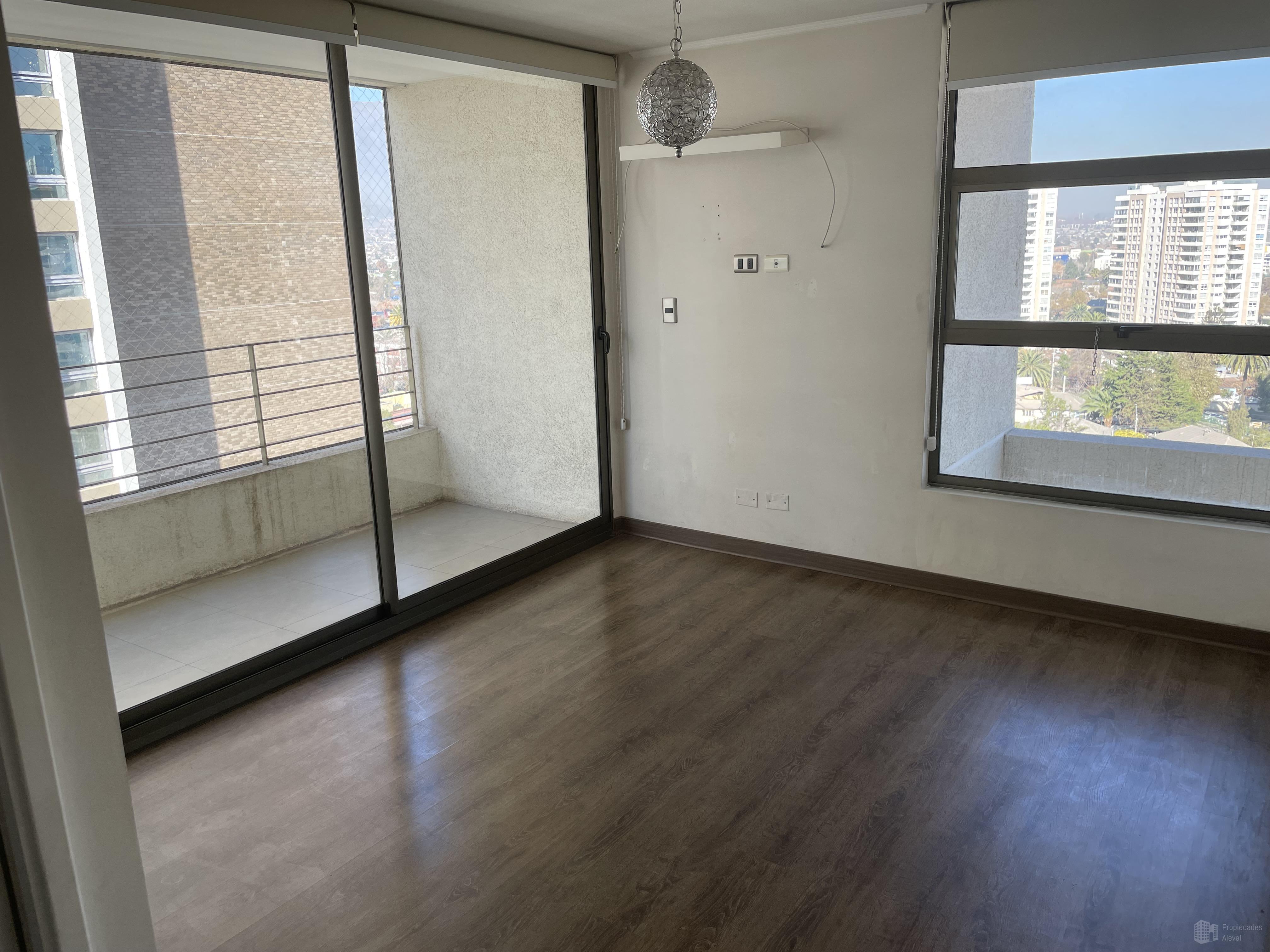 ARRIENDO DEPTO METRO PLAZA EGAÑA 2 DORM EST Y BOD